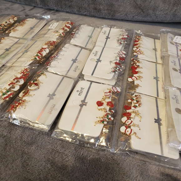 Mint Multicolor Earring Collection - Picture 9 of 9
